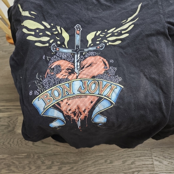 Bon Jovi Tops - Bon Jovi Graphic Black Tee - Short Sleeve